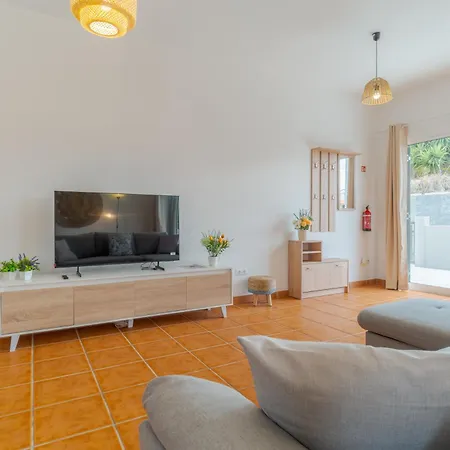 Casa Mieiro - *